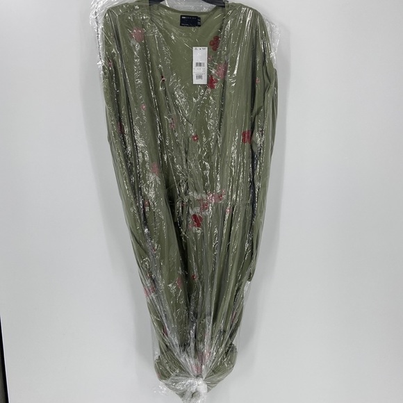 ASOS DESIGN Khaki Curve Soft All Over Embroidered Maxi Dress Size 22 - Picture 12 of 13